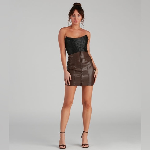 NWT Privy High Waist Corset Mini Skirt-M - Picture 5 of 10